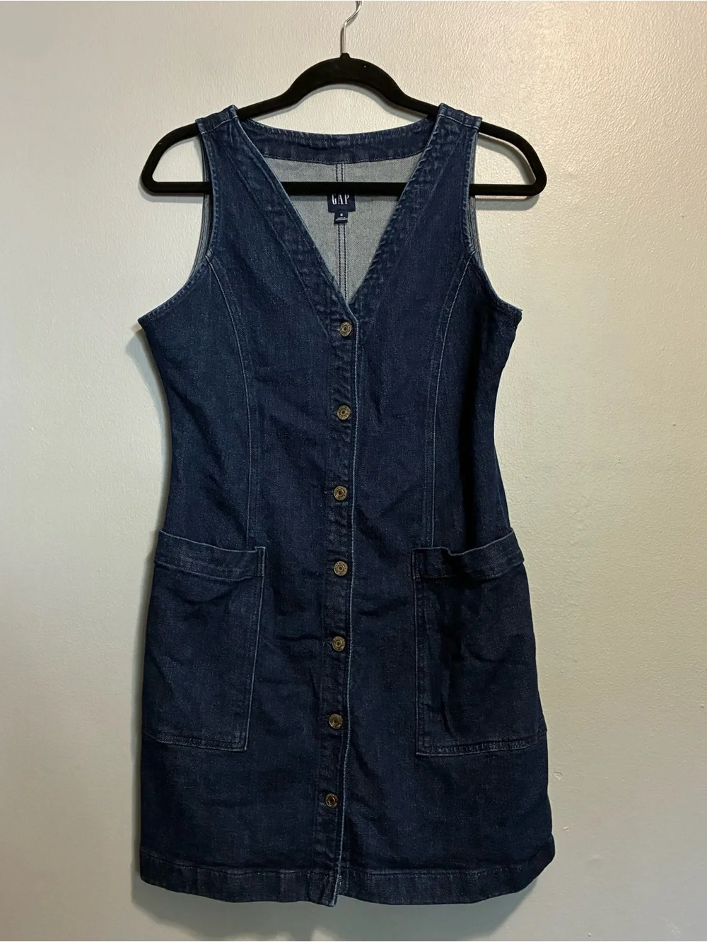 GAP Y2K Denim Button Front Dress Size 6 Sleeveless Jean Mini Dress Pockets Blue - Picture 3 of 8